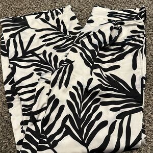 Sincerely Jules Pants Medium Womens Tie Waist Pull On Straight Leg Satin Leaf